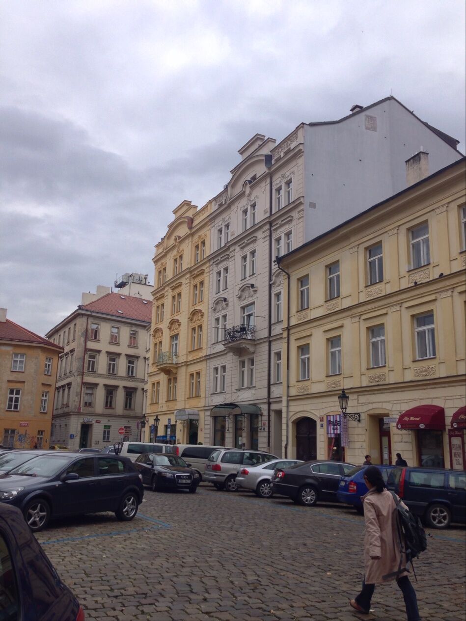 Maximilian Hotel Прага Экстерьер фото